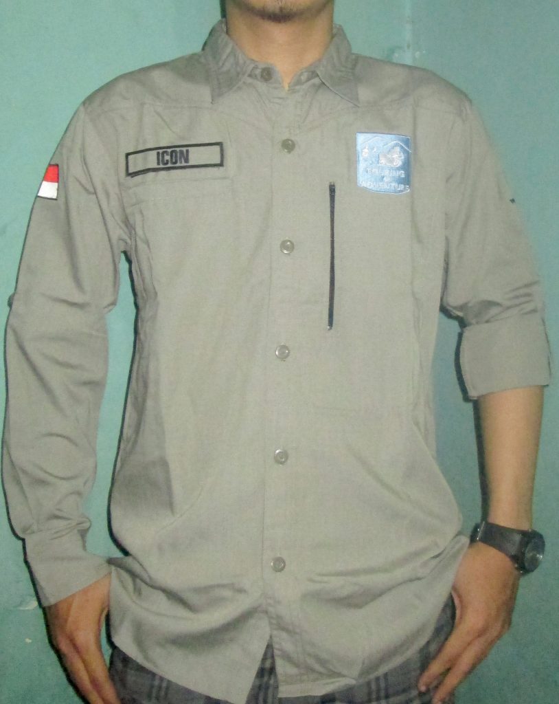 kemeja gunung